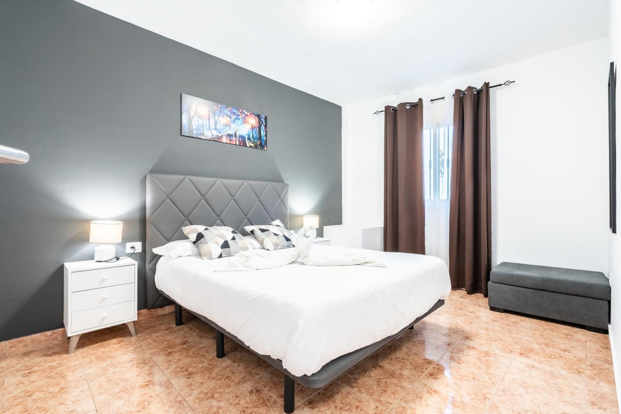Los Menores Sea View 아데제 외부 사진