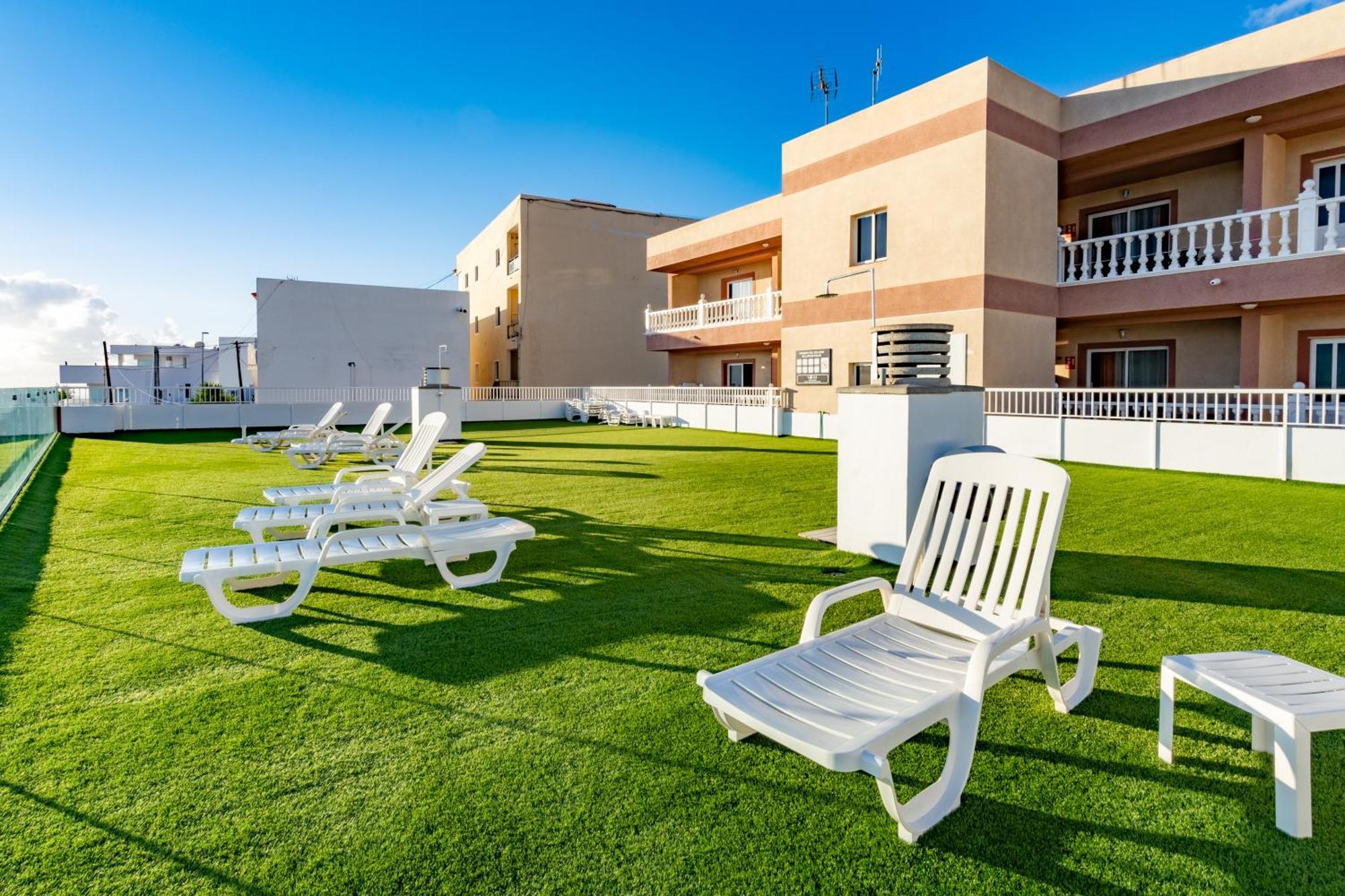 Los Menores Sea View 아데제 외부 사진